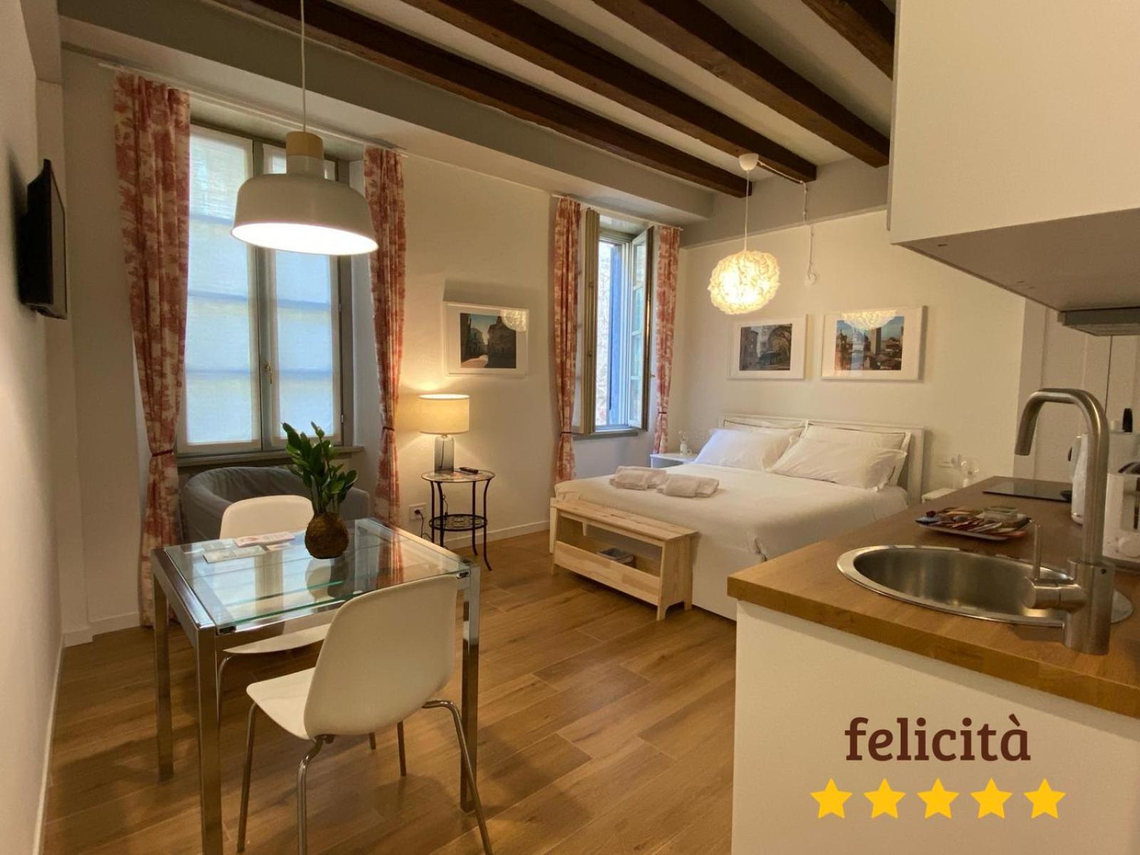 Wish Rooms Charme&Relax Bergamo Exterior photo